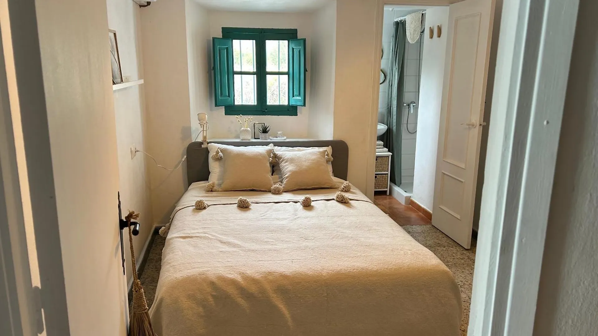 Casa Azahar; 2 Charming Casitas Near La Vinuela Villa 0*,  Spagna