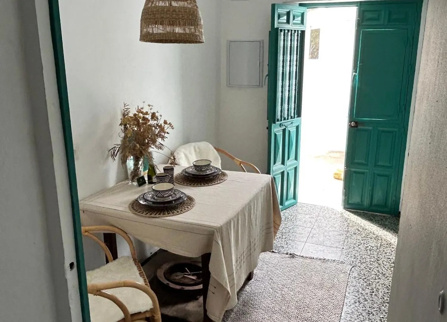 Casa Azahar; 2 Charming Casitas Near La Vinuela Villa